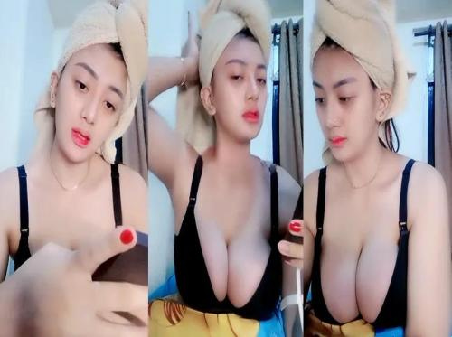 Bokep Indo Emiko Cantik Tobrut Cewek Bandung 4